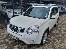 2013 Nissan X-Trail 2.5 4×4 LE