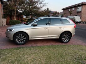 2016 Volvo XC60 T5 AWD Inscription