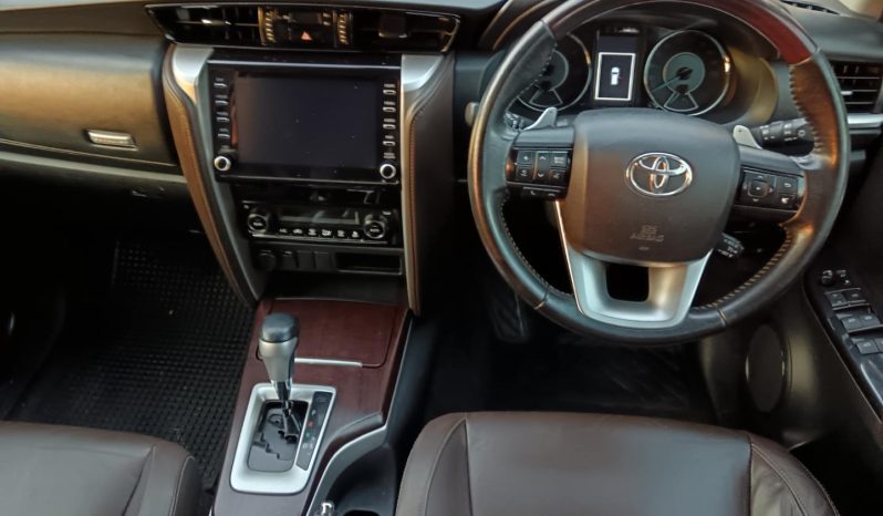 2020 Toyota Fortuner 2.8GD-6 Epic Black full