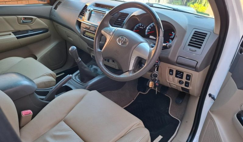 2012 Toyota Fortuner 3.0D-4D full