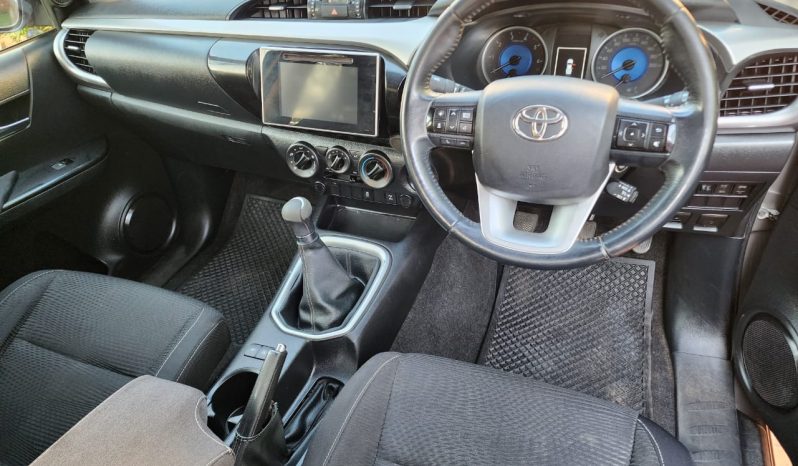 2017 Toyota Hilux 2.8GD-6 Xtra cab 4×4 Raider full