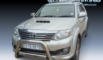 2014 Toyota Fortuner 3.0D-4D full