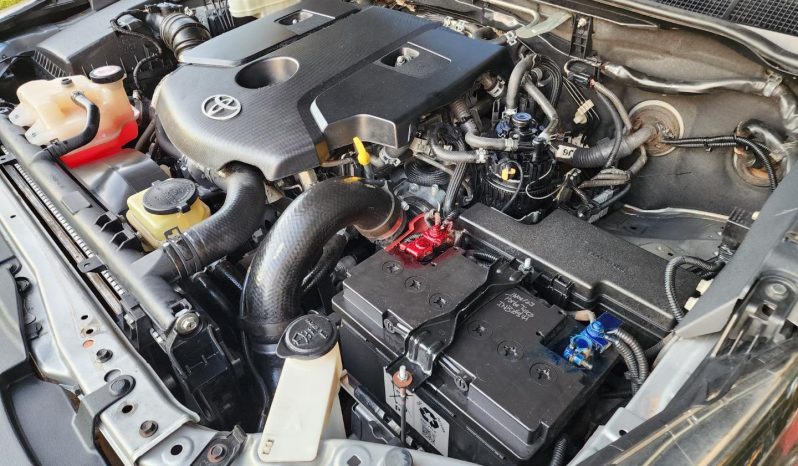 2017 Toyota Hilux 2.8GD-6 Double Cab 4×4 Raider Auto full