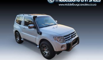 2010 Mitsubishi Pajero 3-Door 3.2DI-D GLS full