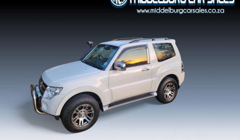 2010 Mitsubishi Pajero 3-Door 3.2DI-D GLS full