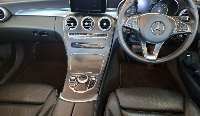 2017 Mercedes-Benz C-Class C200 Avantgarde Auto full