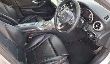 2017 Mercedes-Benz C-Class C200 Avantgarde Auto full
