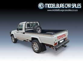 2015 Toyota Land Cruiser 79 4.5D-4D LX V8