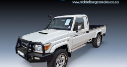 2015 Toyota Land Cruiser 79 4.5D-4D LX V8