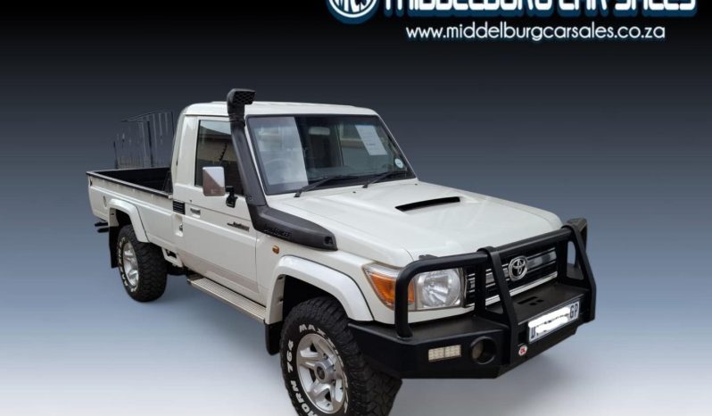 2015 Toyota Land Cruiser 79 4.5D-4D LX V8