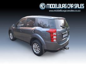 2017 Mahindra XUV500 2.2CRDe W8