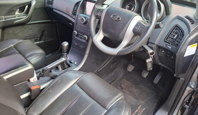 2017 Mahindra XUV500 2.2CRDe W8