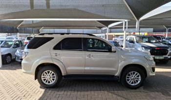 2012 Toyota Fortuner 3.0D-4D 4×4 auto full