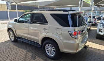 2012 Toyota Fortuner 3.0D-4D 4×4 auto full