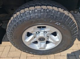 2015 Toyota Land Cruiser 76 4.5D-4D LX V8 Station Wagon