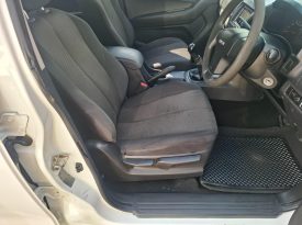 2013 Isuzu KB 250D-Teq Double Cab LE