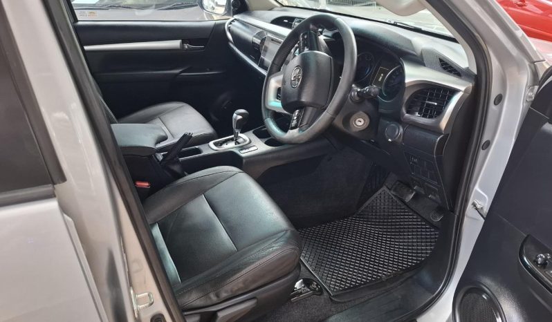 2016 Toyota Hilux 2.8GD-6 Double Cab Raider auto full