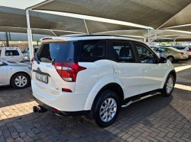 2020 Mahindra XUV500 2.2CRDe W8