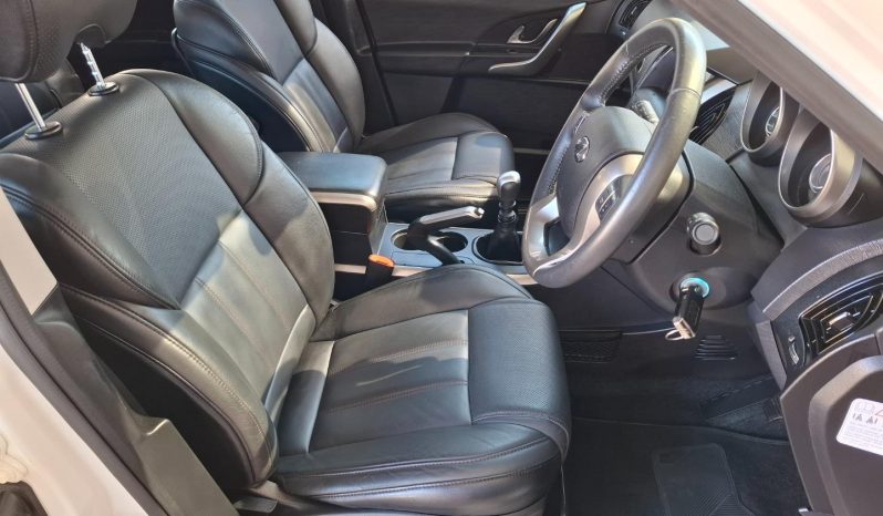 2020 Mahindra XUV500 2.2CRDe W8 full