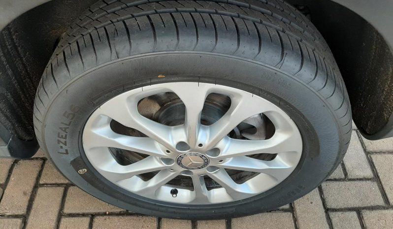 2015 Mercedes-Benz GLA GLA200 Auto full