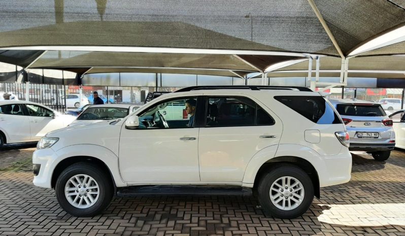 2014 Toyota Fortuner 3.0D-4D Auto full
