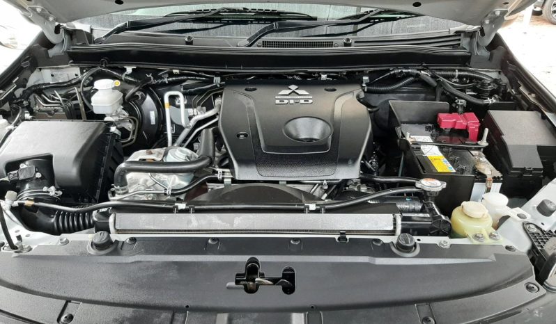 2020 Mitsubishi Pajero Sport 2.4DI-D full