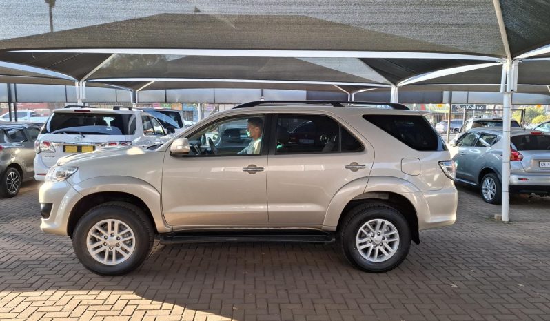 2012 Toyota Fortuner 3.0D-4D 4×4 auto full