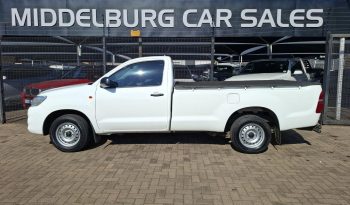 2015 Toyota Hilux 2.0 full