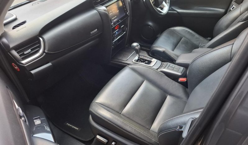 2022 Toyota Fortuner 2.8GD-6 VX full