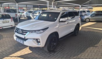2017 Toyota Fortuner 2.4GD-6 Auto full