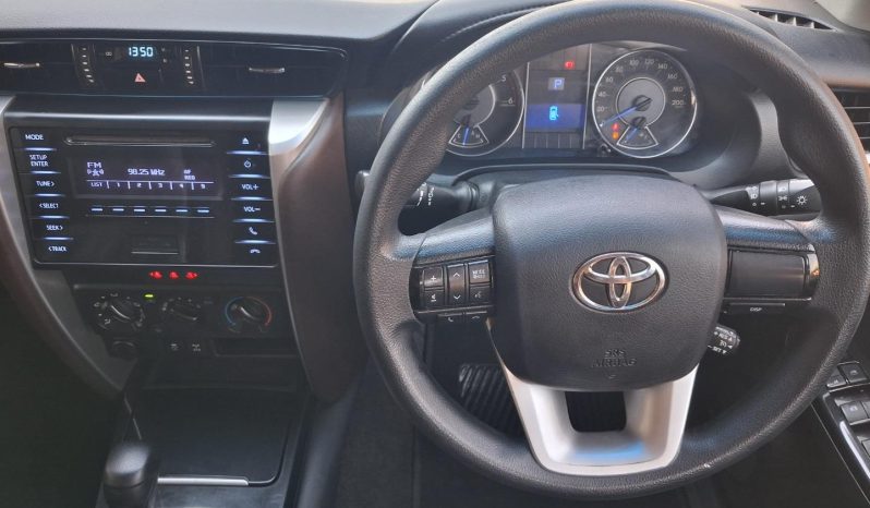 2017 Toyota Fortuner 2.4GD-6 Auto full