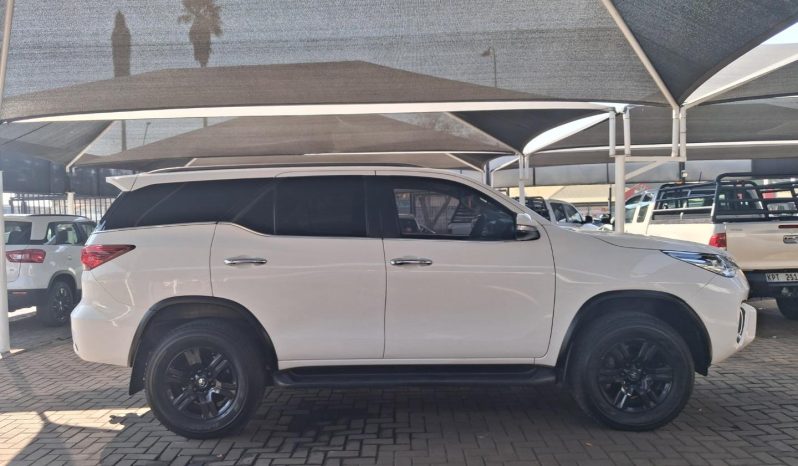 2017 Toyota Fortuner 2.4GD-6 Auto full