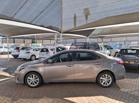 2014 Toyota Corolla 1.8 Exclusive auto