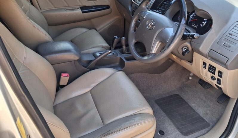 2013 Toyota Fortuner 3.0D-4D 4×4 auto full