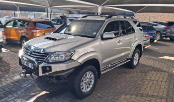 2013 Toyota Fortuner 3.0D-4D 4×4 auto full