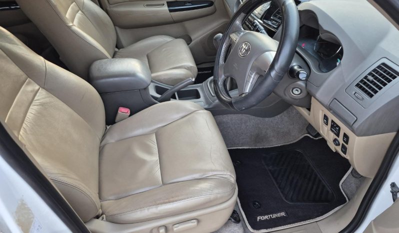 2012 Toyota Fortuner 3.0D-4D full
