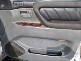 2000 Toyota Land Cruiser 100 VX TD