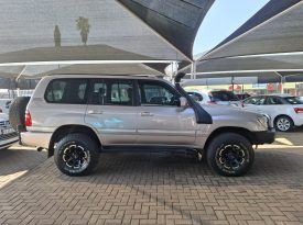 2000 Toyota Land Cruiser 100 VX TD
