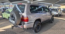 2000 Toyota Land Cruiser 100 VX TD