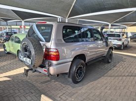 2000 Toyota Land Cruiser 100 VX TD