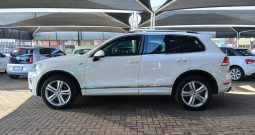 2014 Volkswagen Touareg V6 TDI Luxury