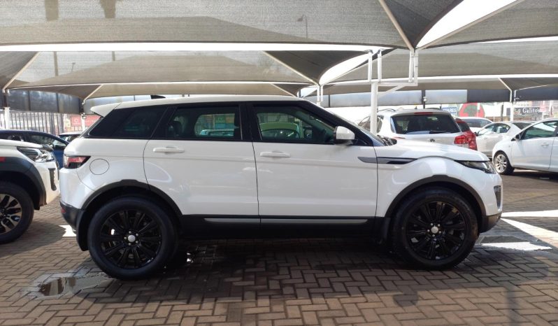 2017 Land Rover Range Rover Evoque SE SD4 full