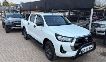 2022 Toyota Hilux 2.4GD-6 Double Cab Raider Auto full