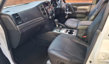2015 Mitsubishi Pajero 5-Door 3.2DI-D GLS full