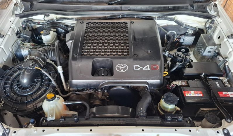 2015 Toyota Fortuner 3.0D-4D Auto full